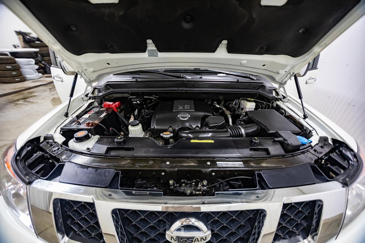 2015 Nissan Armada AW Platinum Leather Roof Nav TV&apos;s Red Deer AB