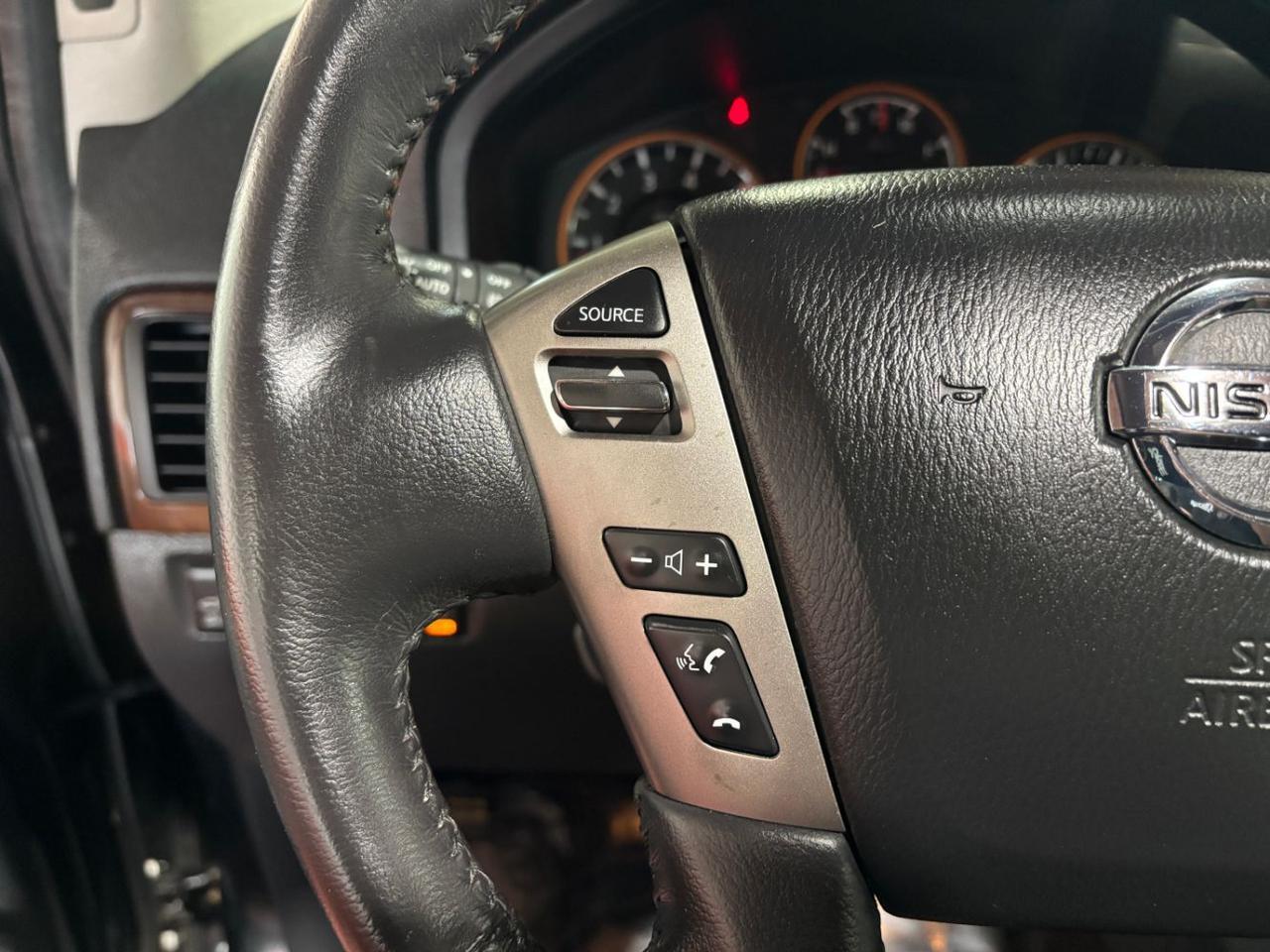 2015 Nissan Armada SL Franklin OH