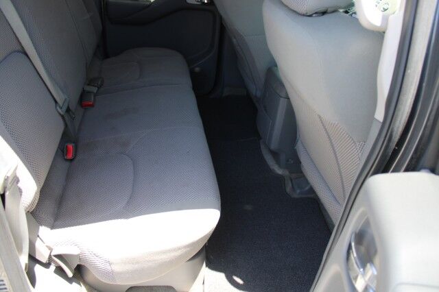 2015 Nissan Frontier 2WD CREW CAB AUTO SV Melbourne FL