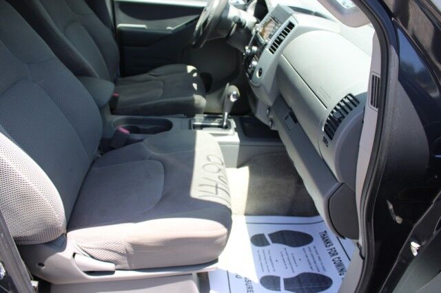 2015 Nissan Frontier 2WD CREW CAB AUTO SV Melbourne FL