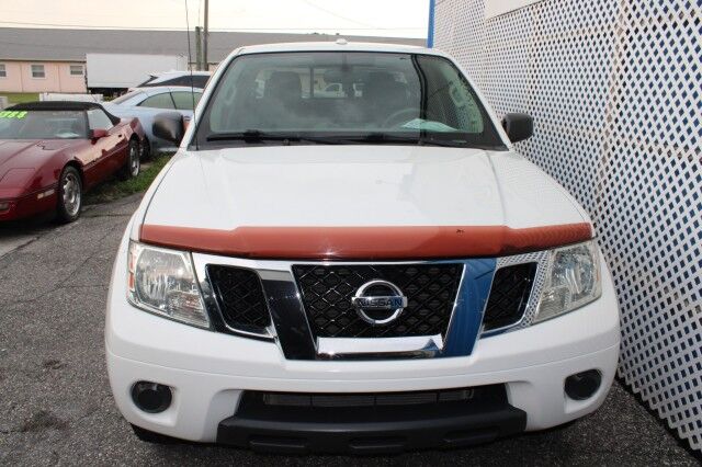 2015 Nissan Frontier 2WD CREW CAB SV Melbourne FL
