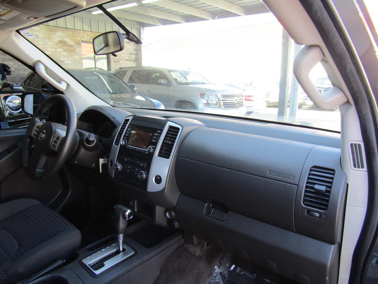 2015 Nissan Frontier 2WD King Cab I4 Auto SV Grand Prairie TX