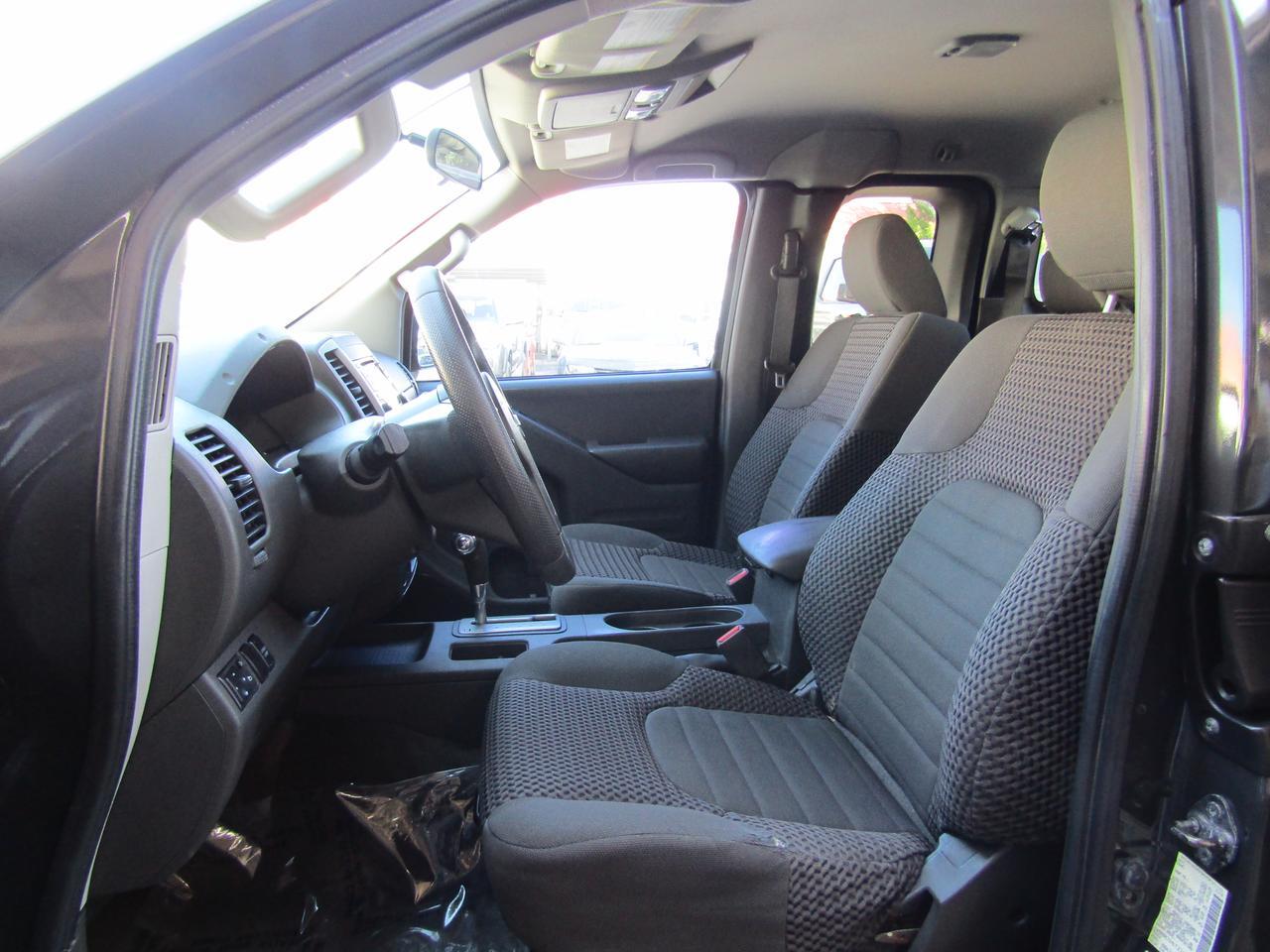 2015 Nissan Frontier 2WD King Cab I4 Auto SV Grand Prairie TX