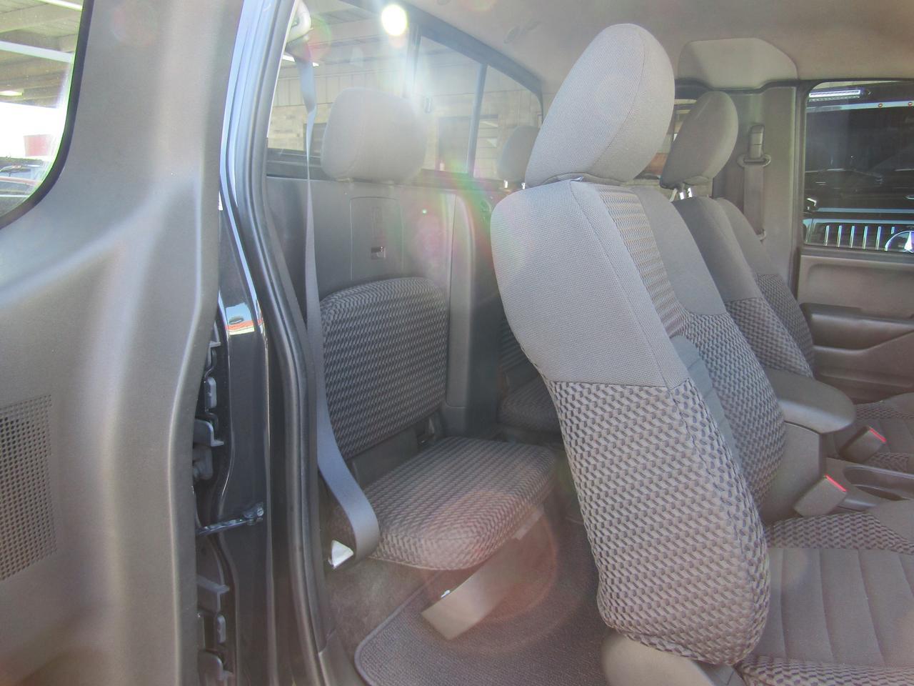 2015 Nissan Frontier 2WD King Cab I4 Auto SV Grand Prairie TX