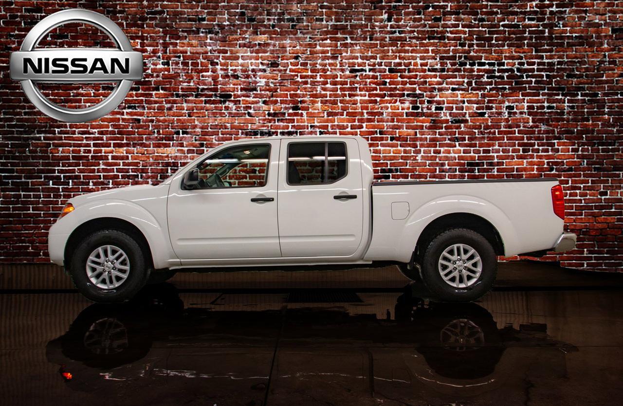 2015 Nissan Frontier 4x4 Crew Cab SV