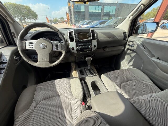 2015 Nissan Frontier S Crew Cab 5AT 2WD New Braunfels TX
