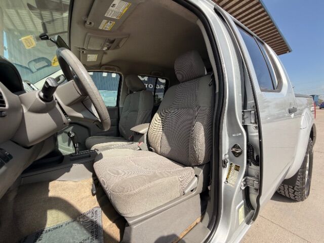 2015 Nissan Frontier S Crew Cab 5AT 2WD New Braunfels TX