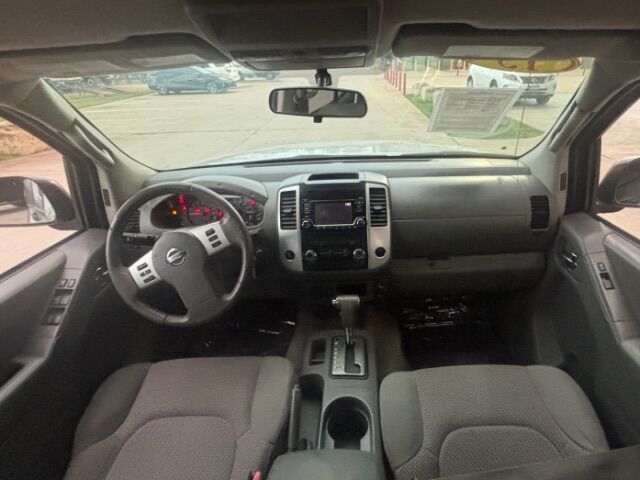 2015 Nissan Frontier S Crew Cab 5AT 2WD Round Rock TX