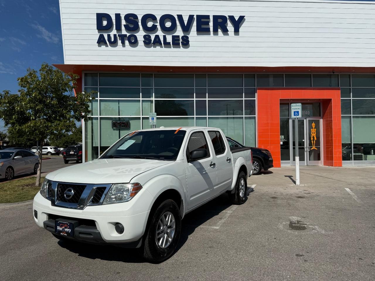 2015 Nissan Frontier SL Crew Cab 5AT 2WD Austin TX