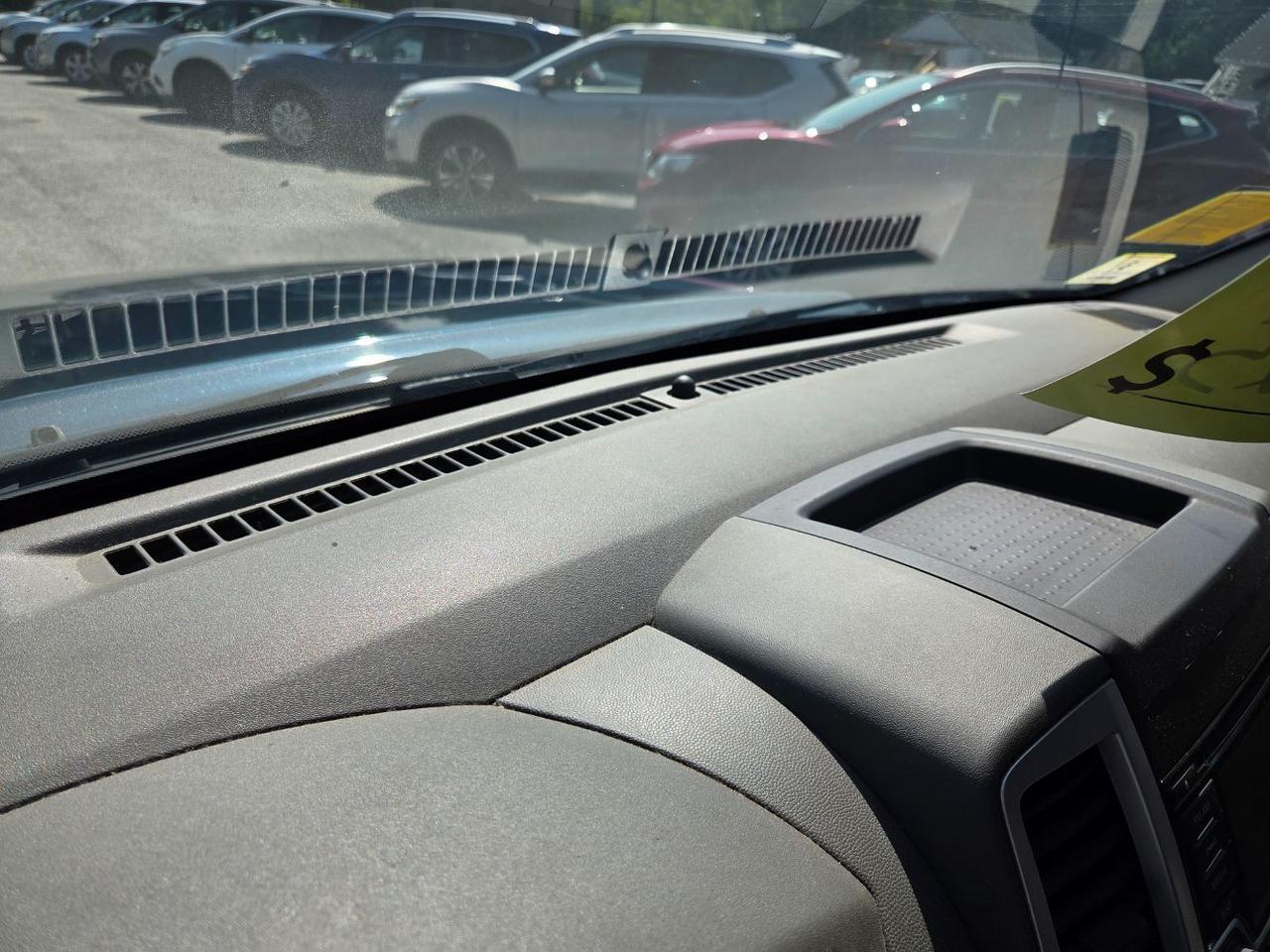 2015 Nissan Frontier SV Charlton MA