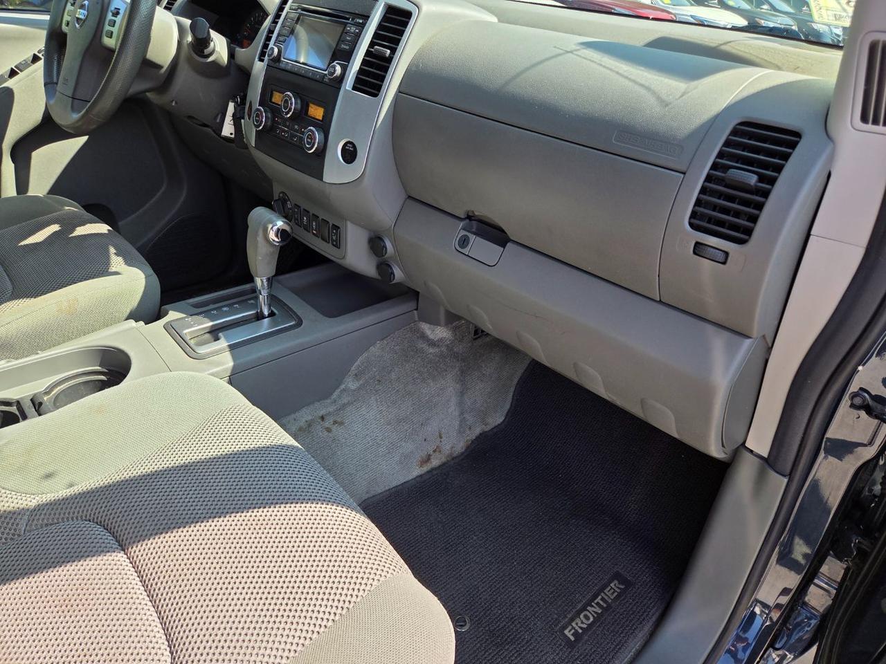 2015 Nissan Frontier SV Charlton MA