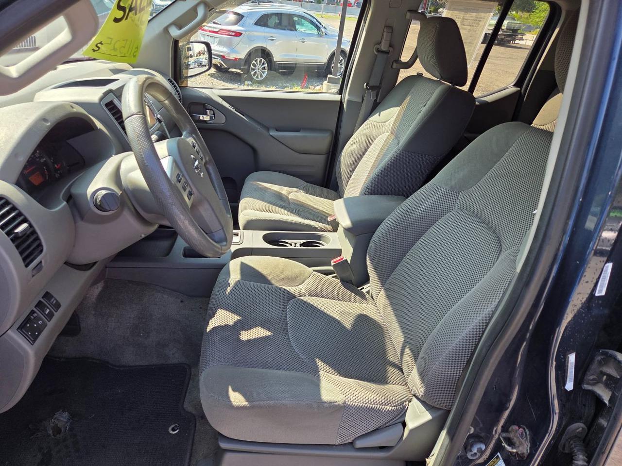 2015 Nissan Frontier SV Charlton MA