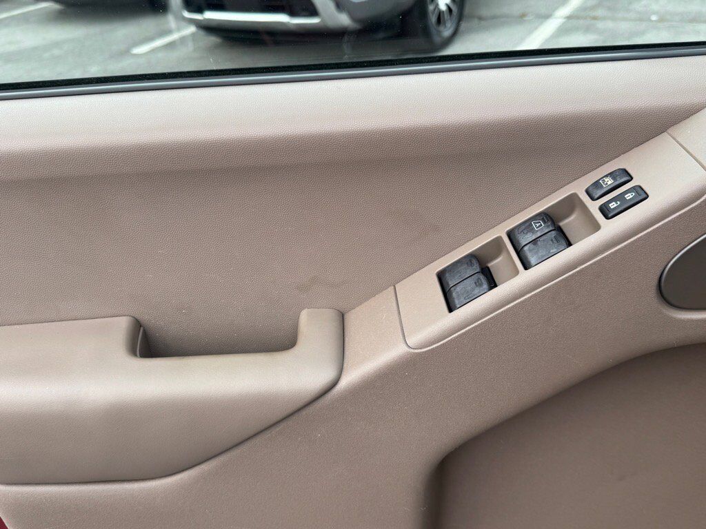 2015 Nissan Frontier SV Johnson City TN