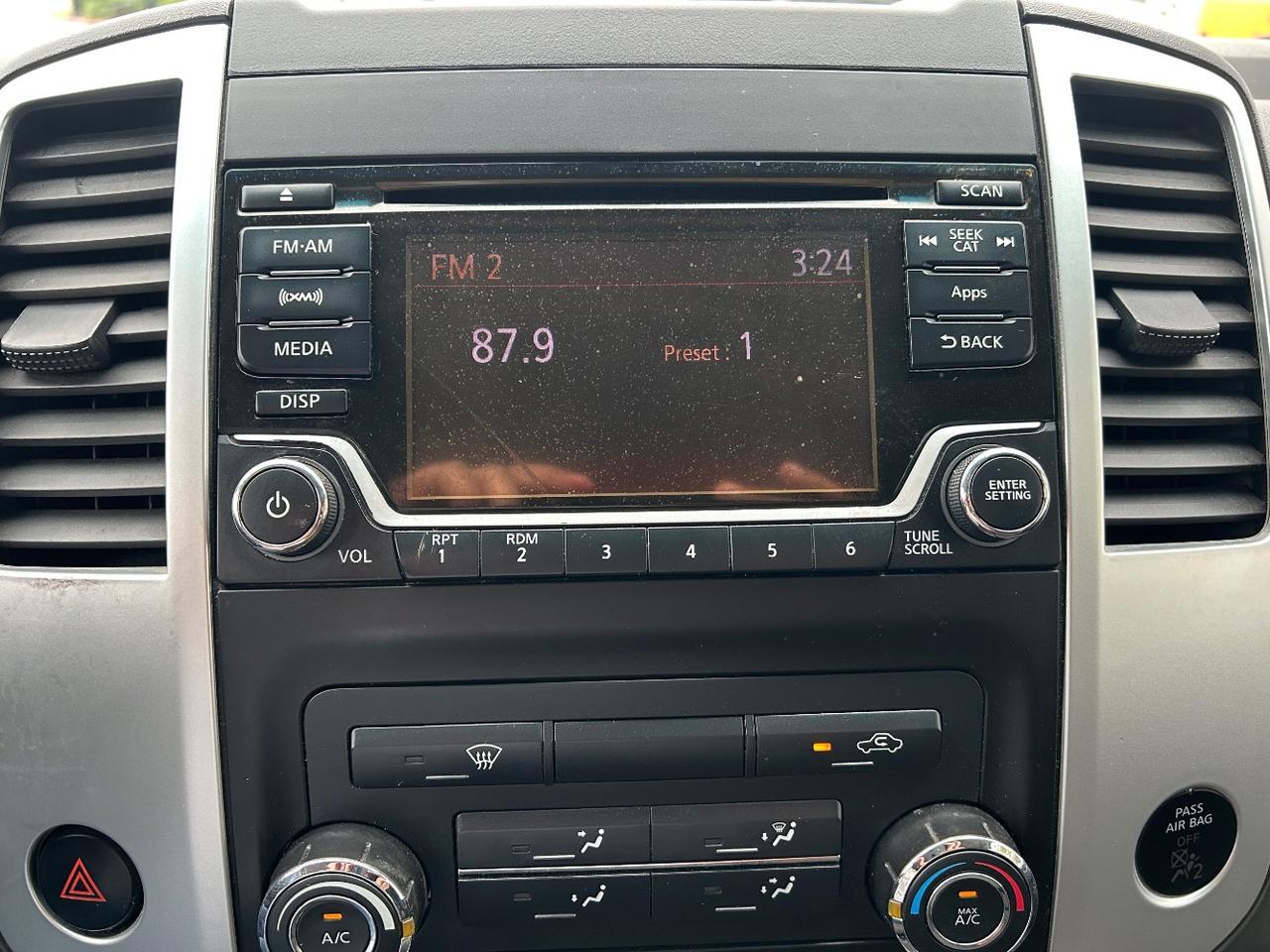 2015 Nissan Frontier SV King Cab 6MT 2WD Austin TX