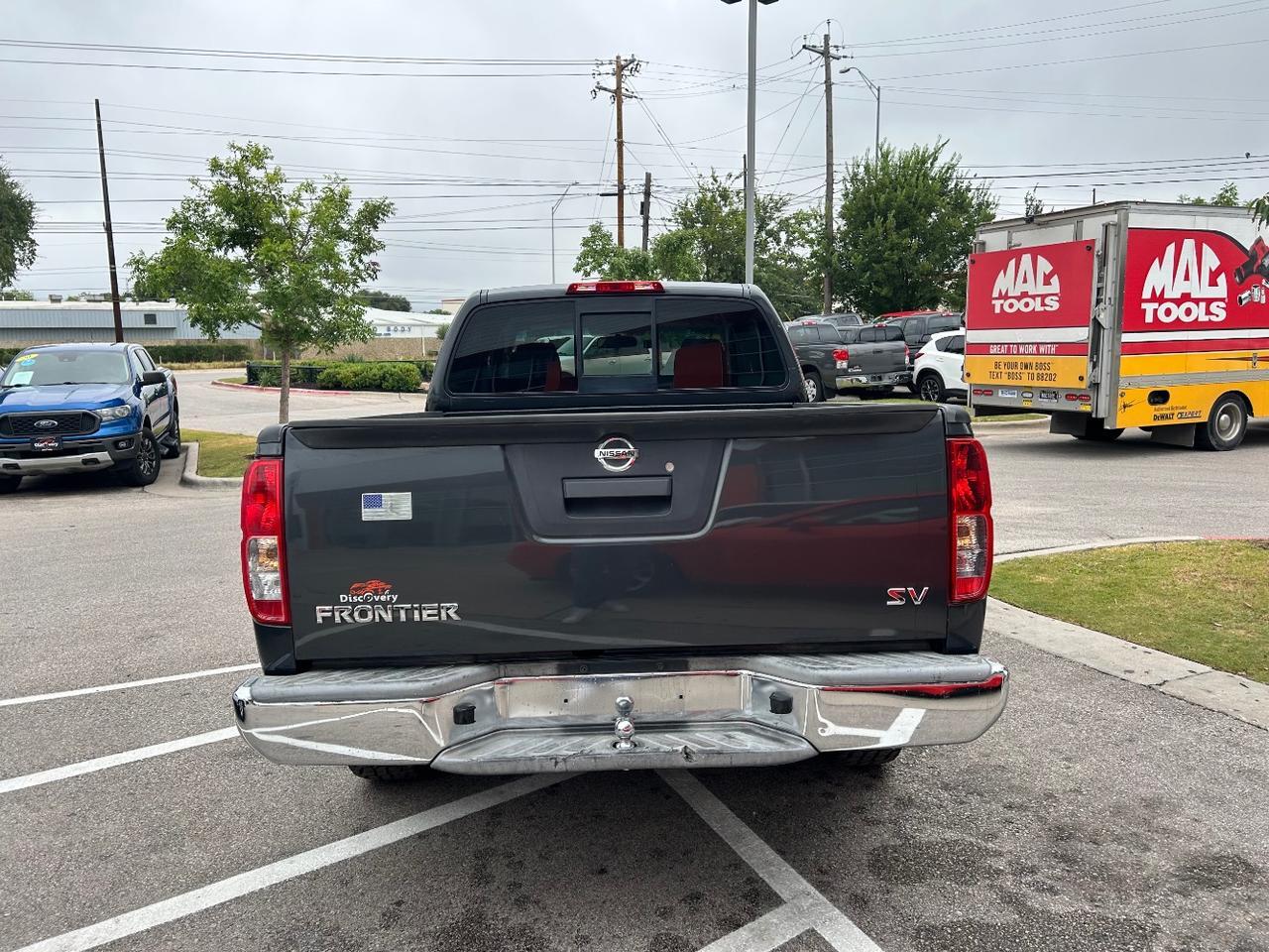 2015 Nissan Frontier SV King Cab 6MT 2WD Austin TX