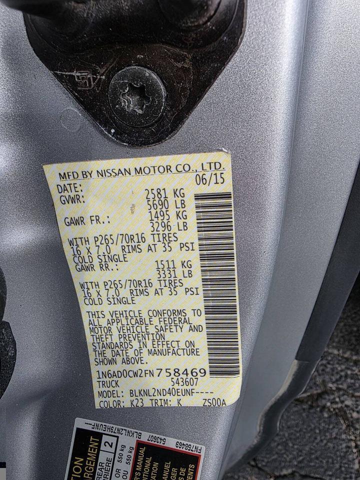 2015 Nissan Frontier SV V6 4x4 4dr King Cab 6.1 ft. SB Pickup 5A Eldridge IA