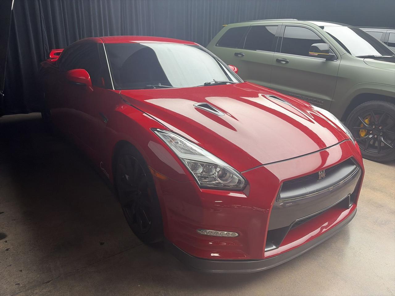 2015 Nissan GT-R Premium