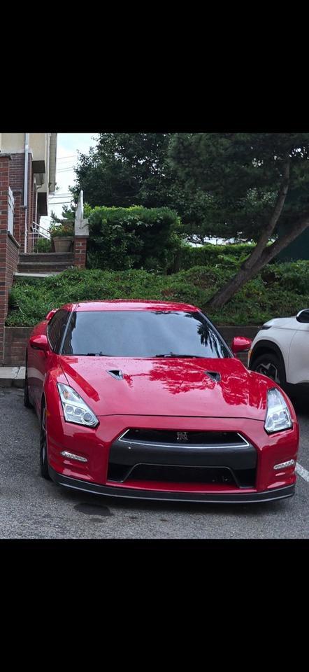 2015 Nissan GT-R
