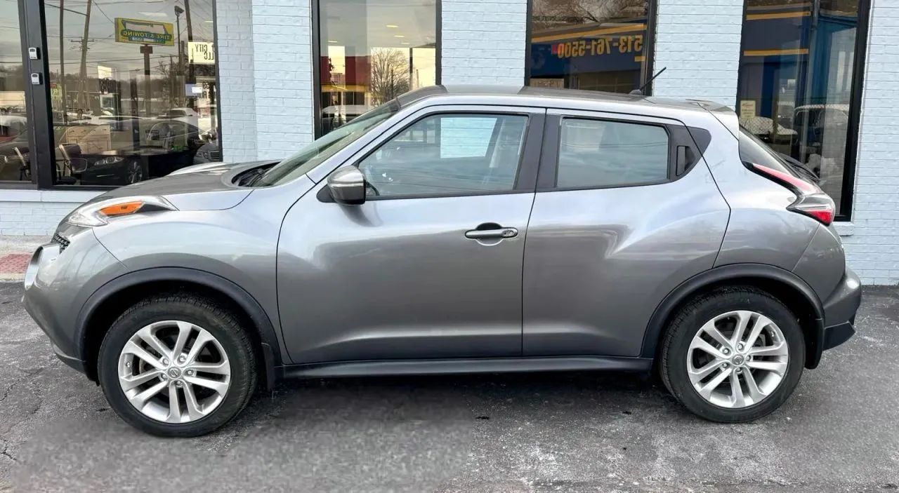 2015 Nissan JUKE S Sport Utility 4D Cincinnati OH