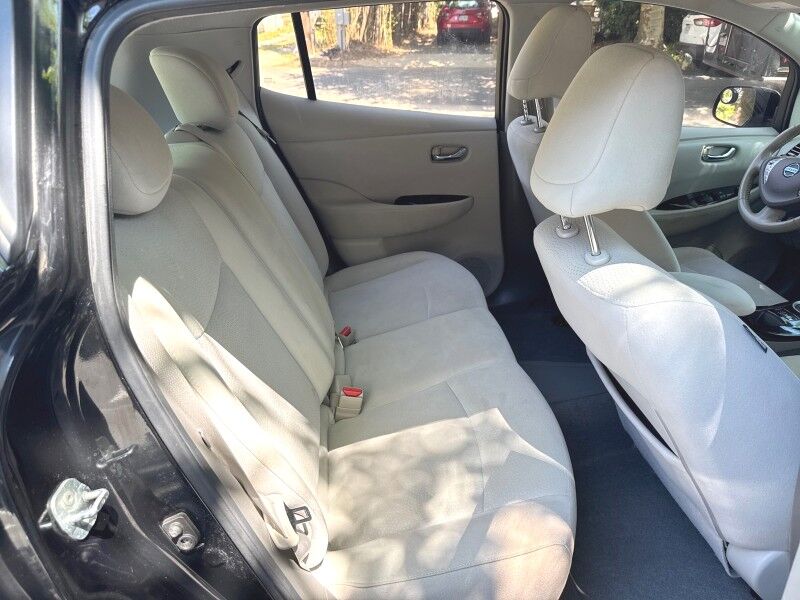 2015 Nissan LEAF 4dr HB SV *Ltd Avail* Arlington VA