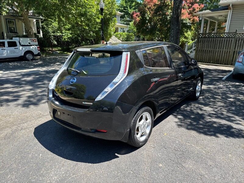 2015 Nissan LEAF 4dr HB SV *Ltd Avail* Arlington VA