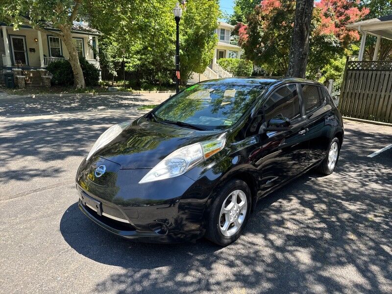 2015 Nissan LEAF 4dr HB SV *Ltd Avail*