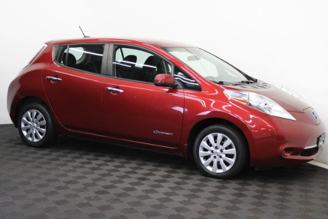 2015 Nissan LEAF S