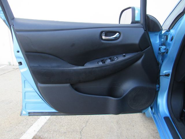 2015 Nissan LEAF S Plano TX