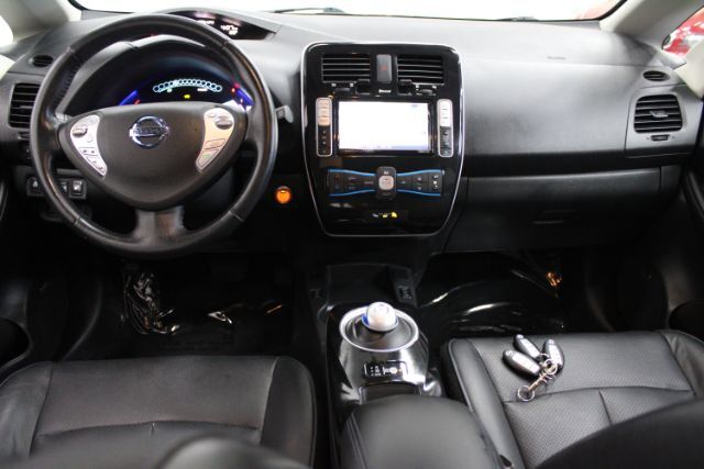 2015 Nissan LEAF SL