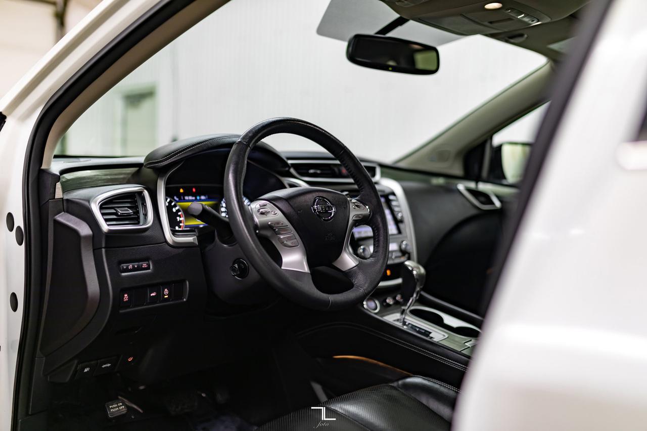 2015 Nissan Murano AWD Platinum Leather Roof Nav BCam Red Deer AB