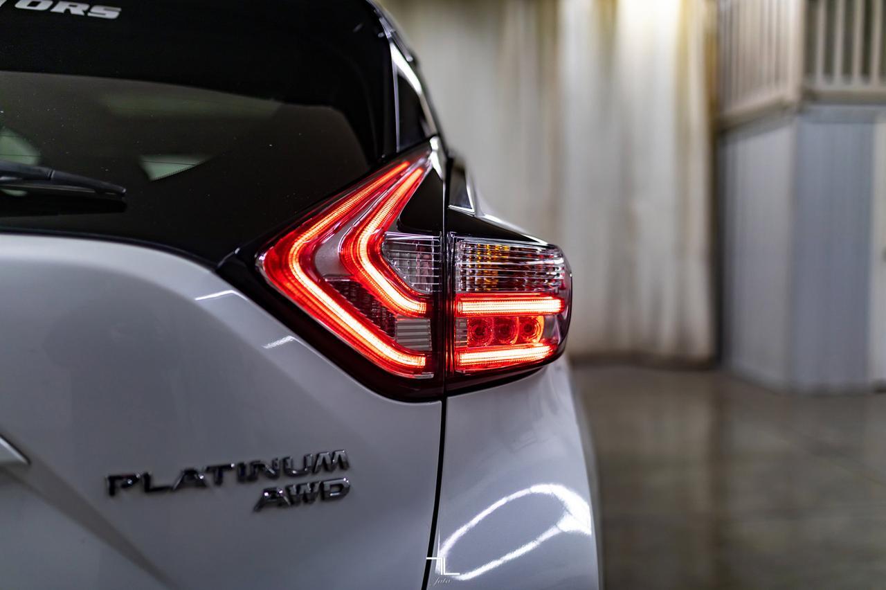 2015 Nissan Murano AWD Platinum Leather Roof Nav BCam Red Deer AB