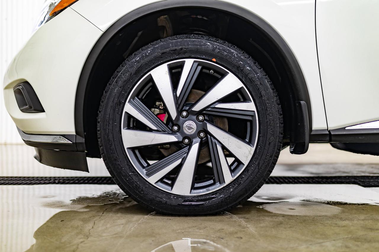 2015 Nissan Murano AWD Platinum Leather Roof Nav BCam Red Deer AB