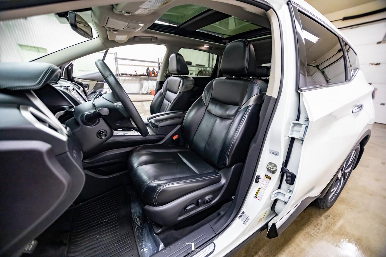 2015 Nissan Murano AWD Platinum Leather Roof Nav BCam Red Deer AB