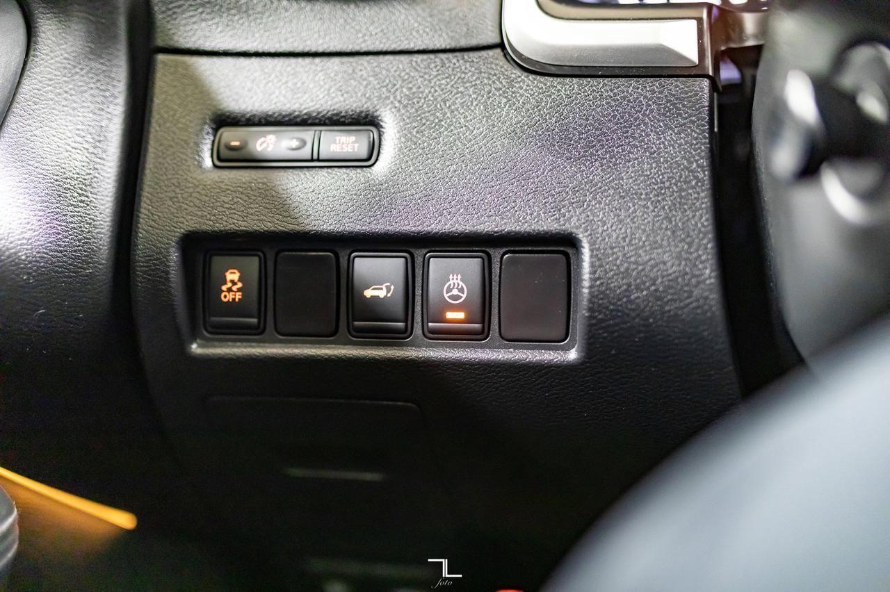 2015 Nissan Murano AWD Platinum Leather Roof Nav BCam Red Deer AB