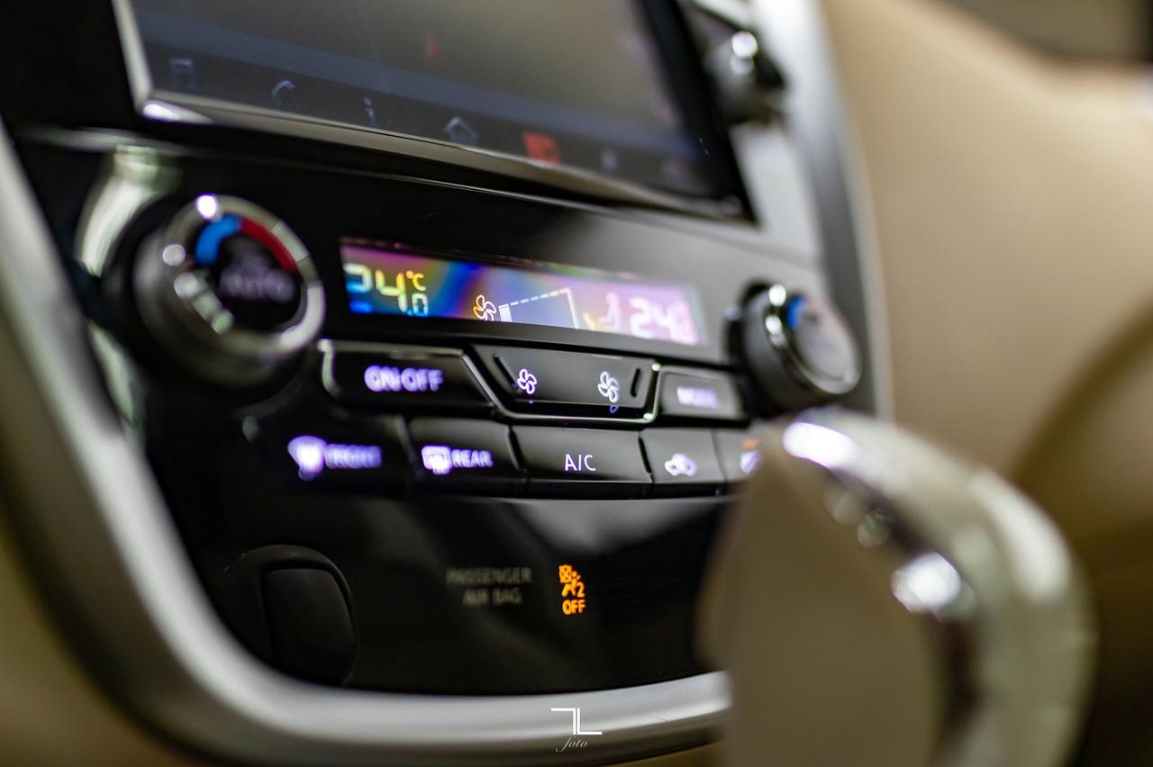 2015 Nissan Murano AWD SL Leather Roof Nav BCam Red Deer AB