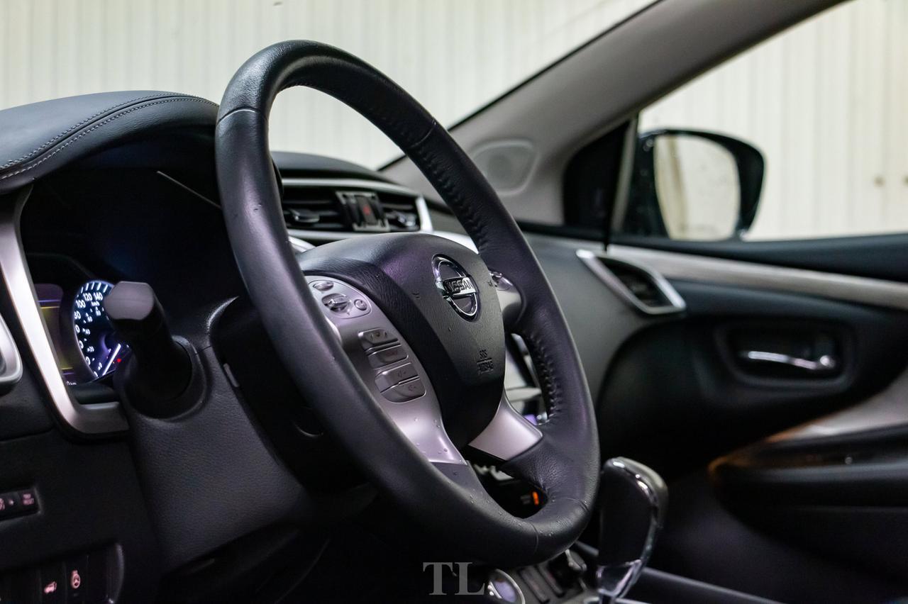 2015 Nissan Murano AWD SL Leather Roof Nav BCam Red Deer AB