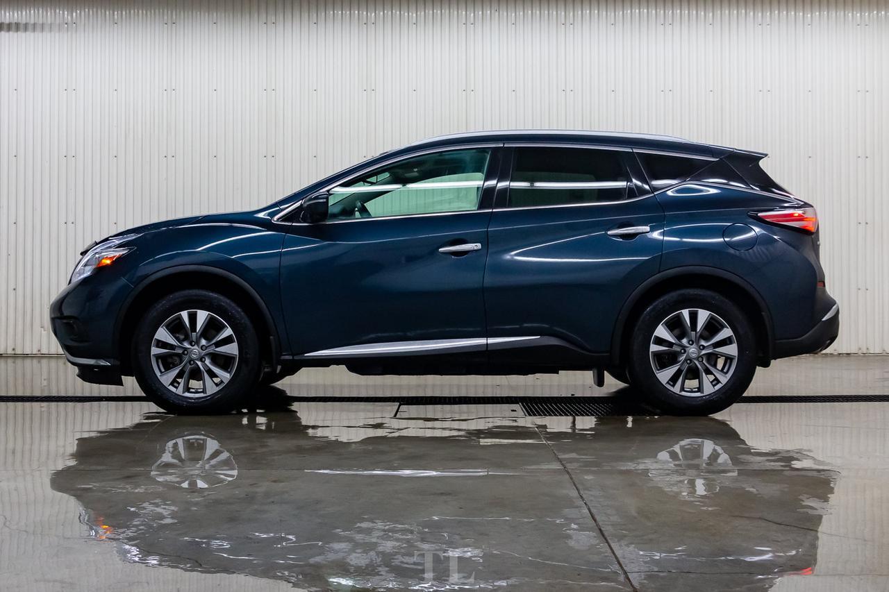 2015 Nissan Murano AWD SL Leather Roof Nav BCam Red Deer AB