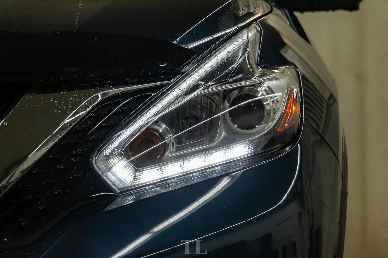 2015 Nissan Murano AWD SL Leather Roof Nav BCam Red Deer AB