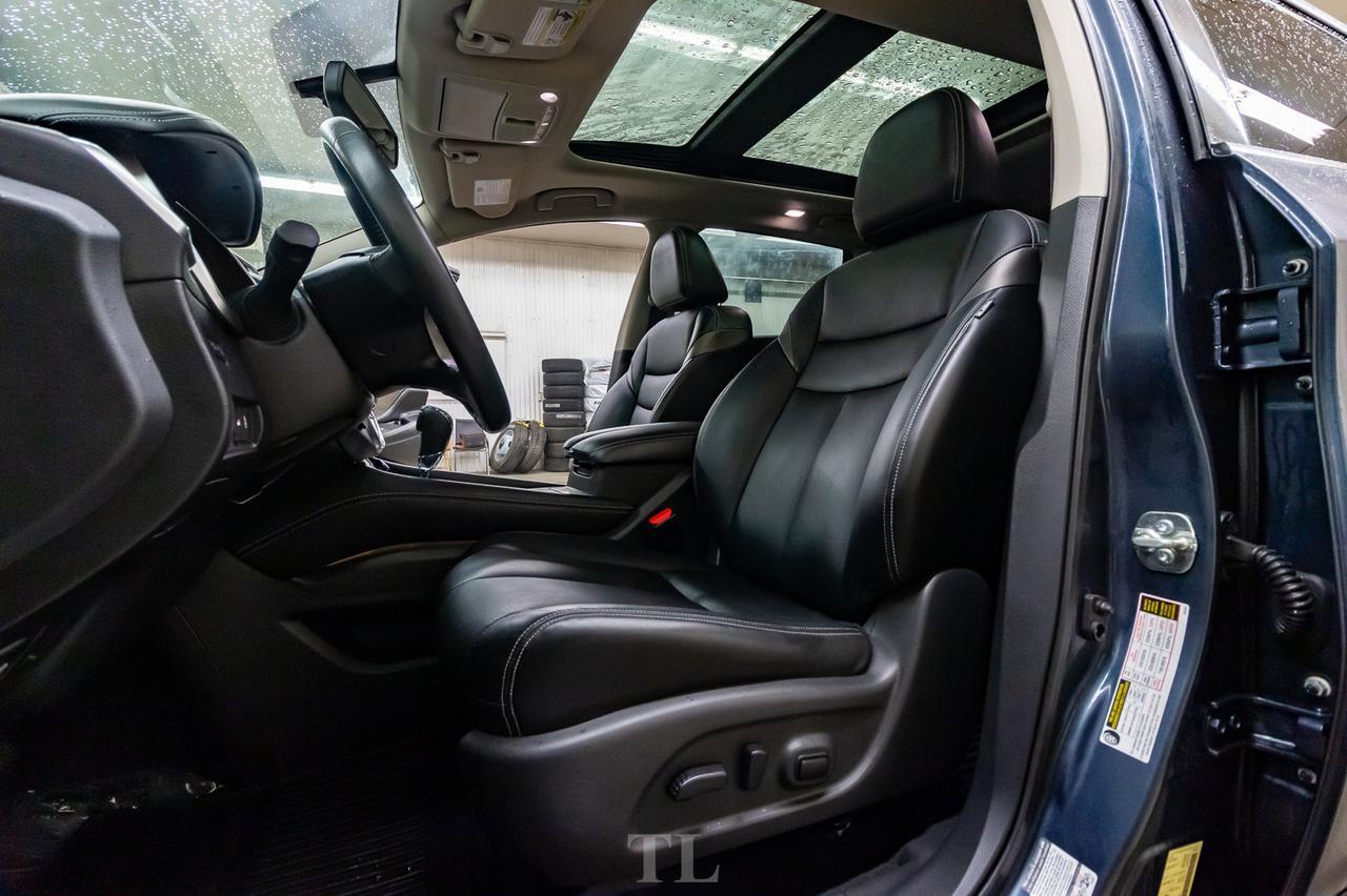 2015 Nissan Murano AWD SL Leather Roof Nav BCam Red Deer AB