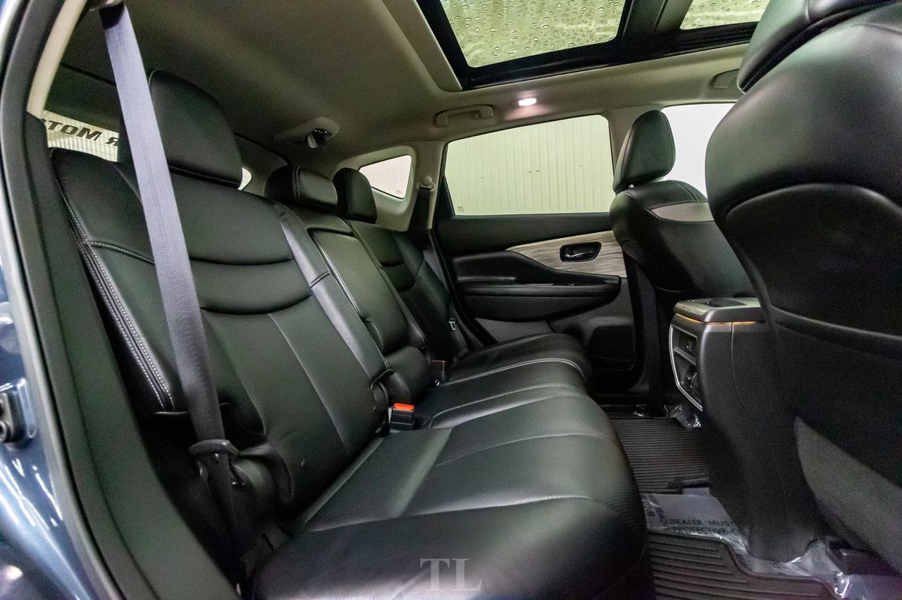 2015 Nissan Murano AWD SL Leather Roof Nav BCam Red Deer AB