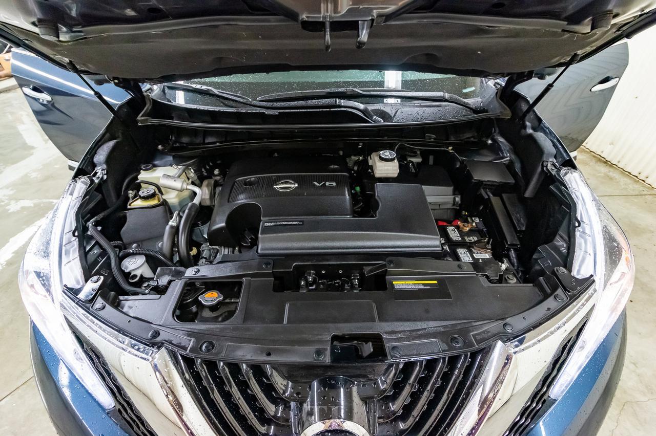 2015 Nissan Murano AWD SL Leather Roof Nav BCam Red Deer AB