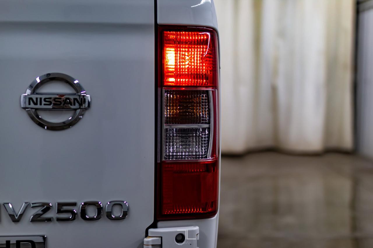 2015 Nissan NV 2500 SV Cargo Van Red Deer AB