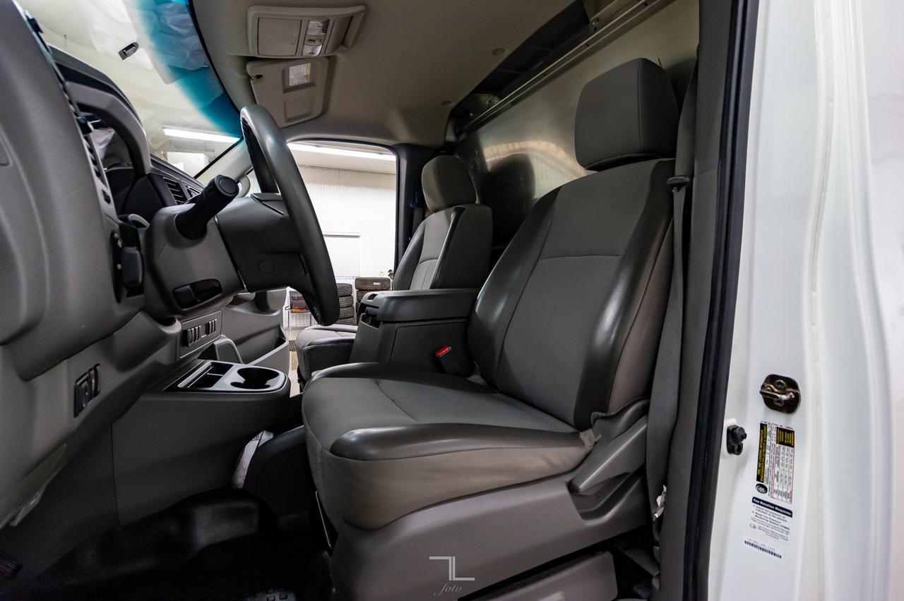 2015 Nissan NV 2500 SV Cargo Van Red Deer AB