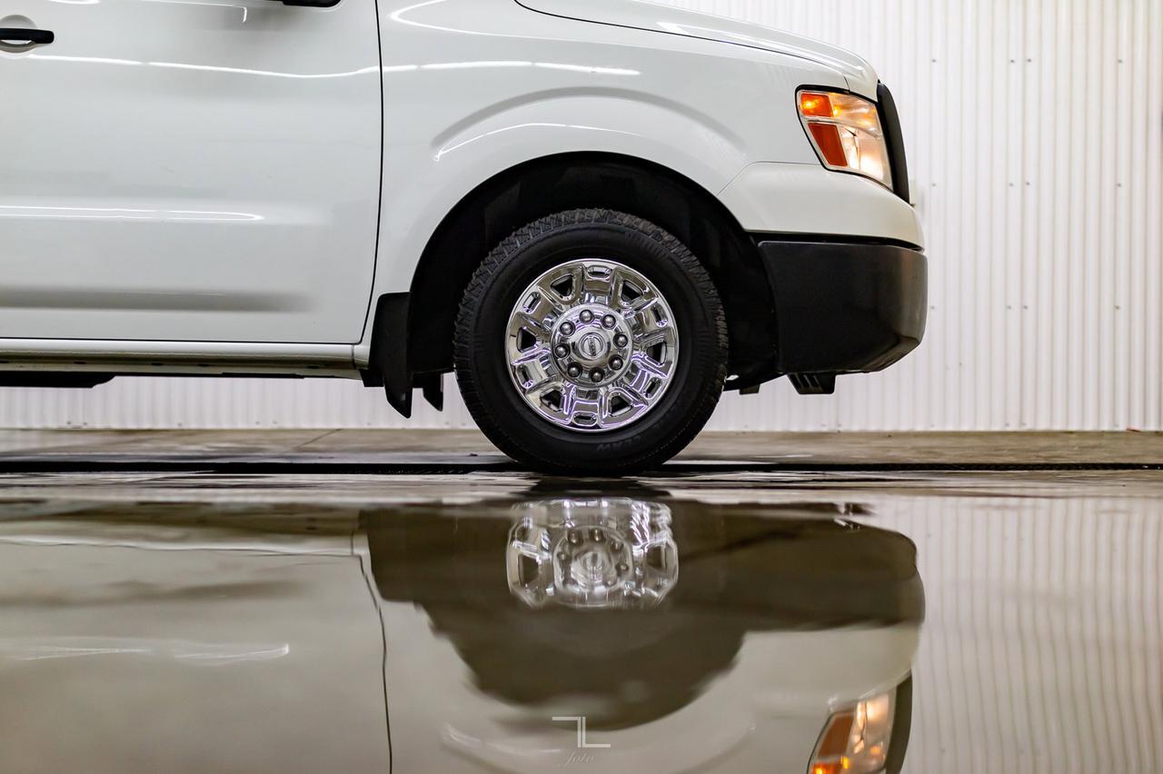 2015 Nissan NV 2500 SV Cargo Van Red Deer AB