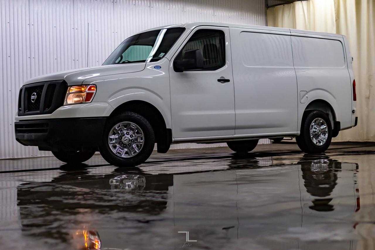 2015 Nissan NV 2500 SV Cargo Van Red Deer AB