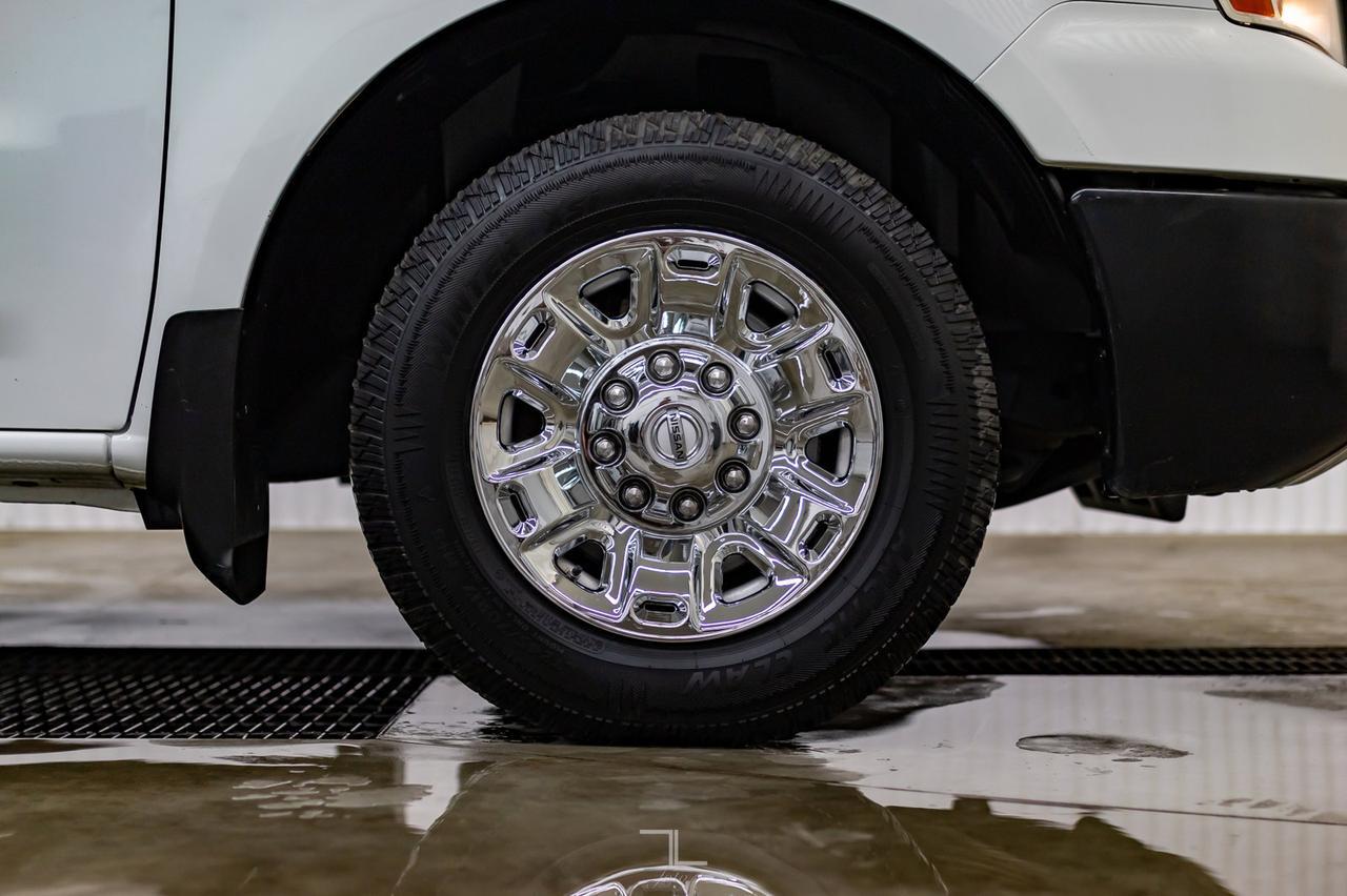 2015 Nissan NV 2500 SV Cargo Van Red Deer AB