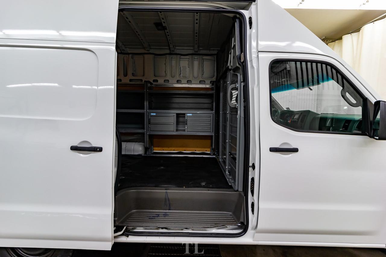 2015 Nissan NV 2500 SV High Roof Nav BCam Red Deer AB