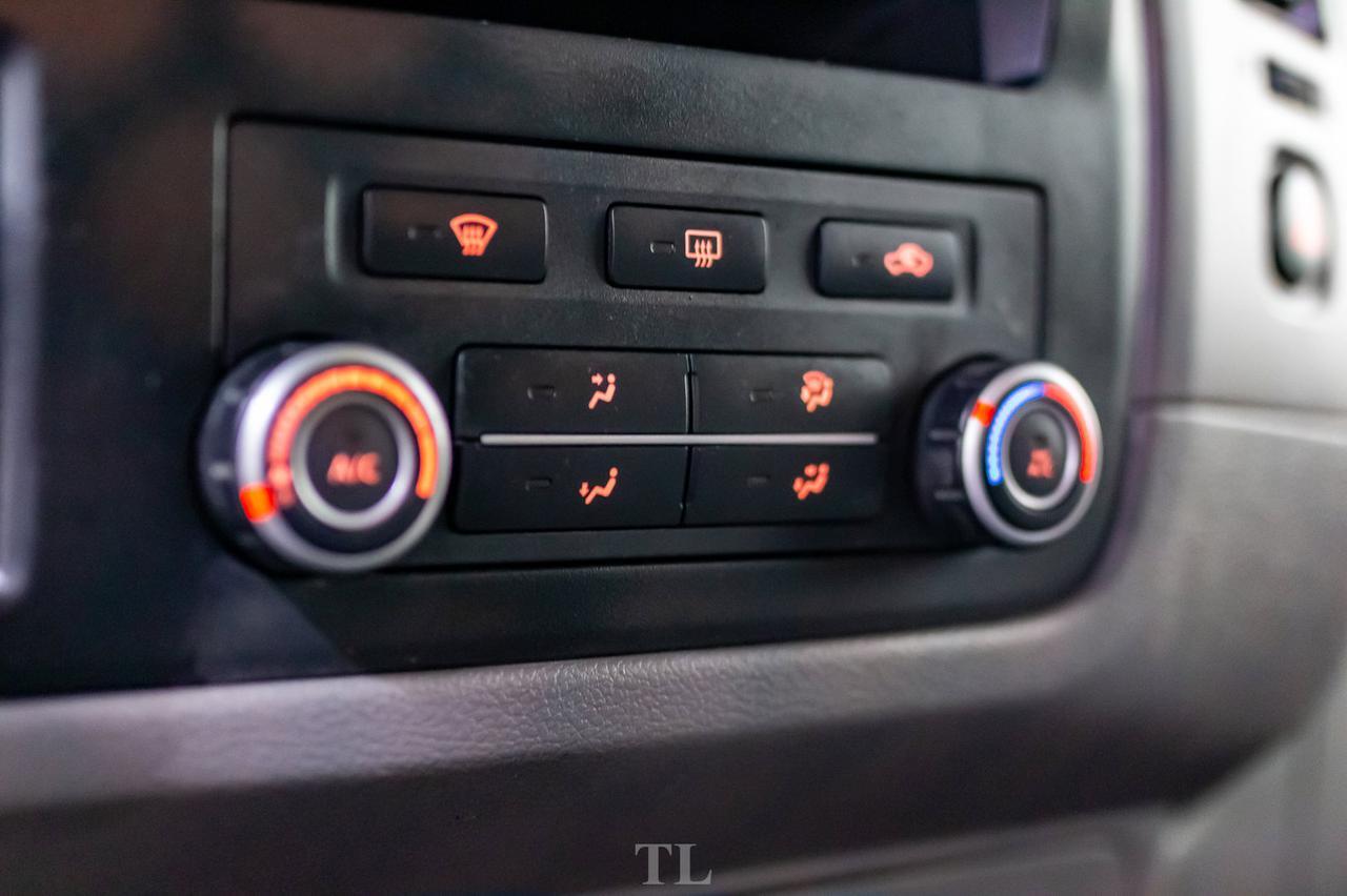 2015 Nissan NV 2500 SV High Roof Nav BCam Red Deer AB