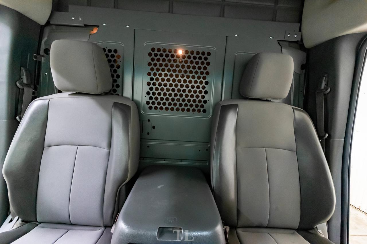 2015 Nissan NV 2500 SV High Roof Nav BCam Red Deer AB