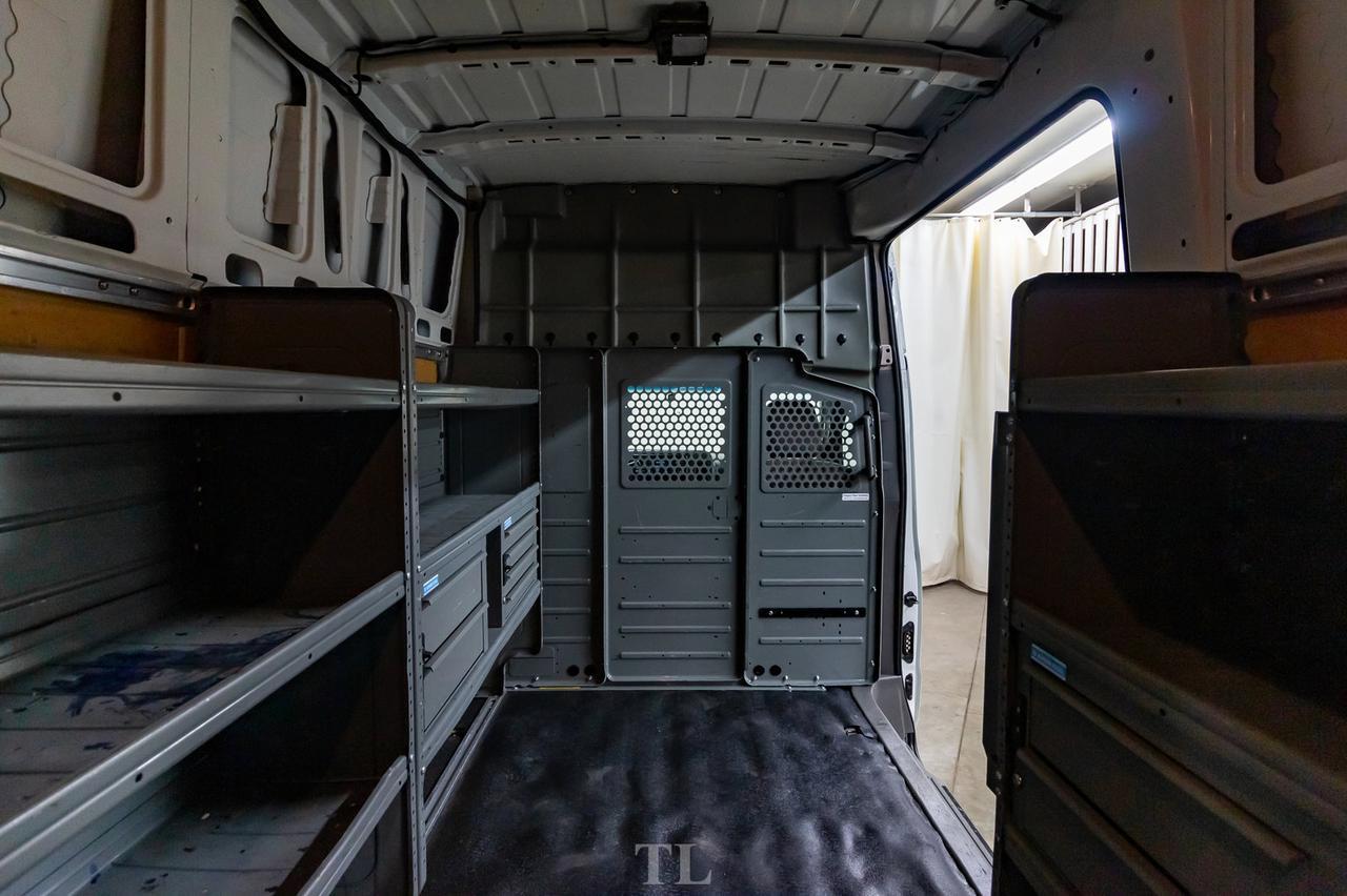 2015 Nissan NV 2500 SV High Roof Nav BCam Red Deer AB